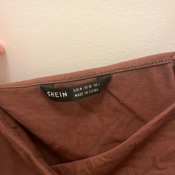 SHEIN Brown Crop Top - Picture 2 of 2